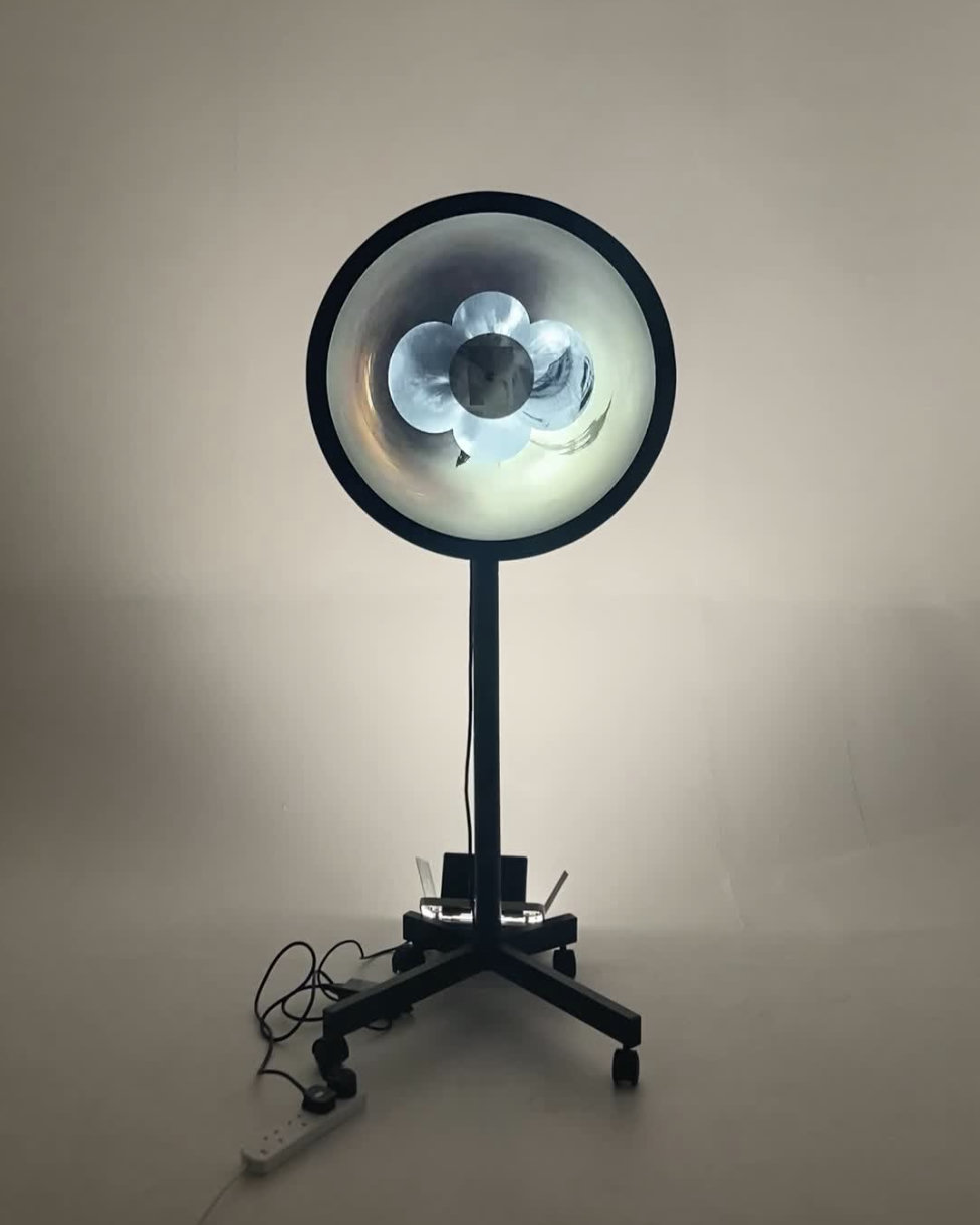 The Hiraeth Aura Screen