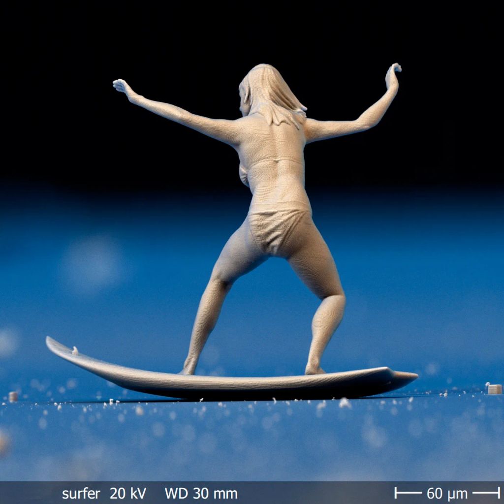Eyelash Surfer — surfer05_C1m.jpg