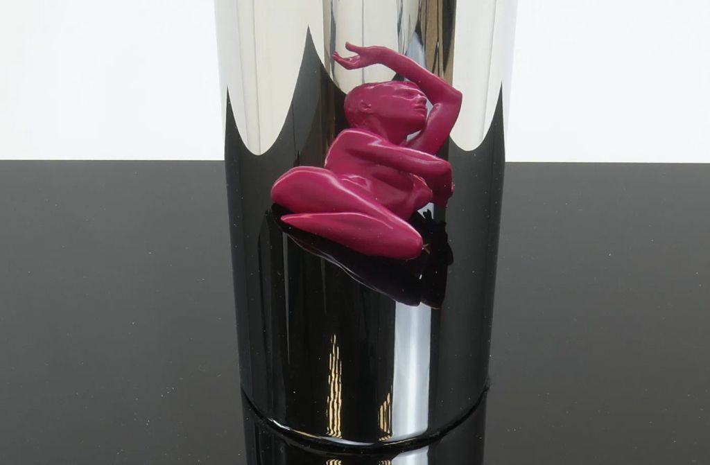 Reality Bath in Fuchsia — 2W6A5524_e1_detail.jpg
