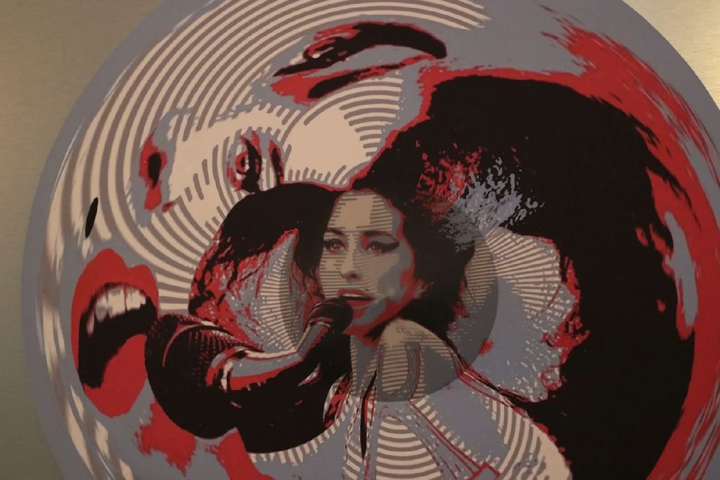 Amy: What a Jazz Genius May Hear — Amy_Winehouse_Cone_Anamorph_Jonty_Hurwitz_1.jpg