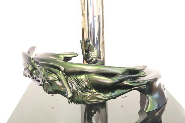 Jonty Hurwitz & Yifat Davidoff, Meditating Together (Yin Yang) green, Copper, Stainless Steel, 2023