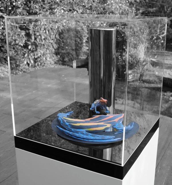 Jonty Hurwitz & Yifat Davidoff, D'Art Frog, Resin, Acrylic And Stainless Steel, 2022