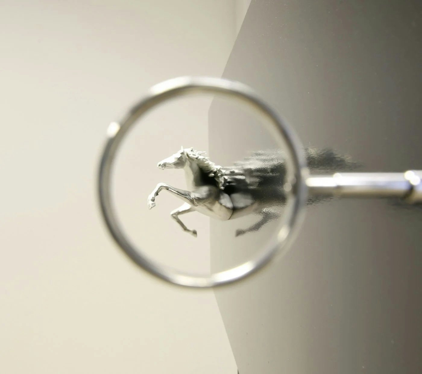 Jonty Hurwitz & Yifat Davidoff, No way José (Oblique Steed), Aluminium, Resin, Paint, 2024