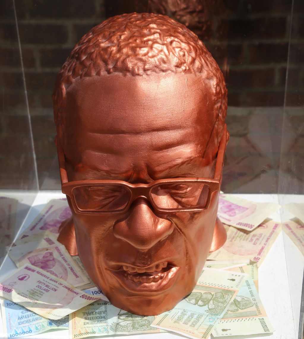 Jonty Hurwitz & Yifat Davidoff, Hyperinflation the Zimbabwe Tale, Acrylic Painted Sandstone, 2011