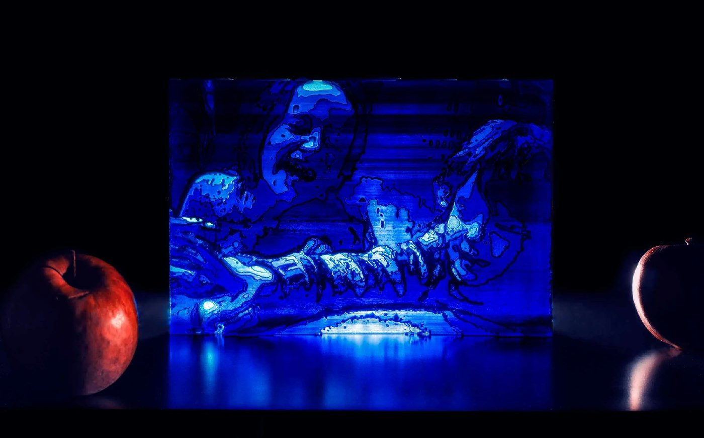 Jonty Hurwitz & Yifat Davidoff, Physics is Funny, Semi-Transparent Resin, 2011