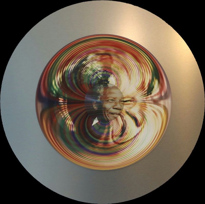 Jonty Hurwitz & Yifat Davidoff, Mandela: Understanding Peace, Stainless Steel, Aluminium, Cotton Paper & Ink, 2020